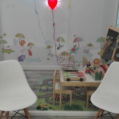 Sillas en la sala de espera